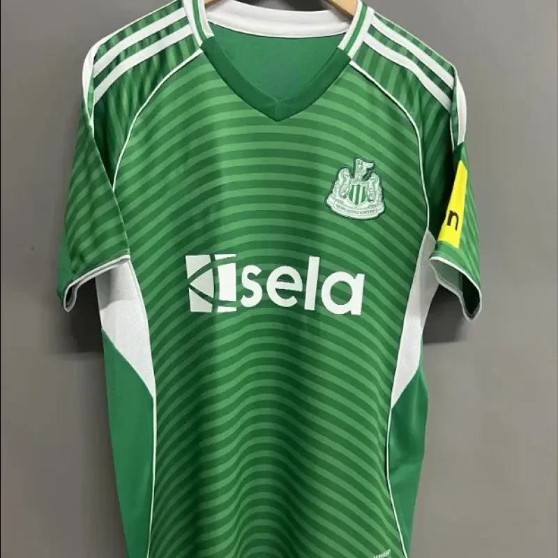 Club América Geometric Jersey