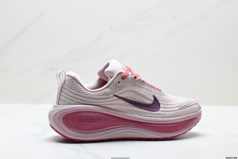 Nike VOMERO PLUS Running Shoes
