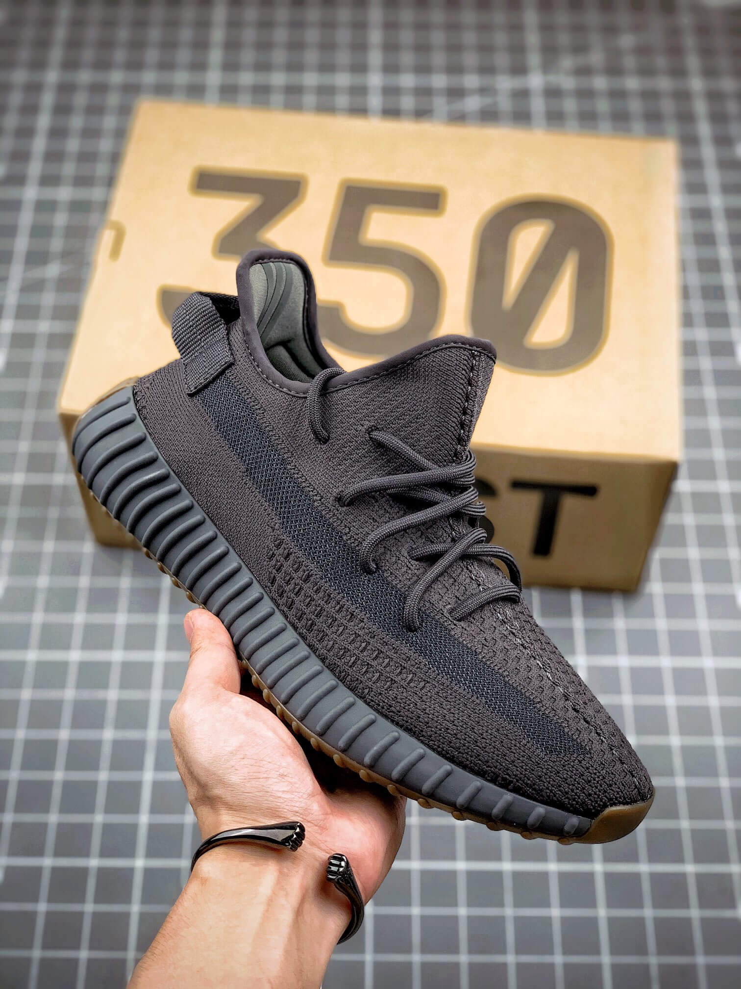 Adidas Yeezy Boost 350 V2 Triple Black Sneakers