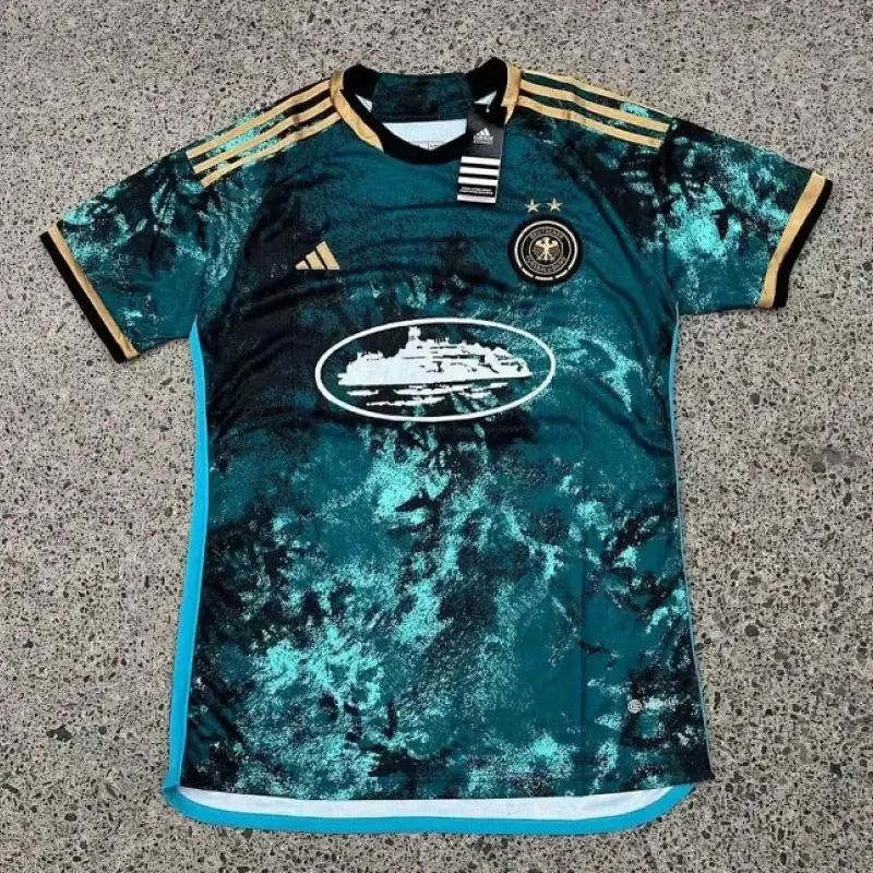 Adidas Juventus Jersey: Black & White Striped