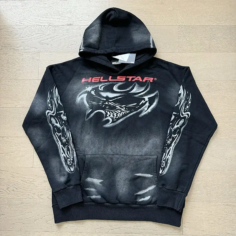 HELLSTAR Black Spray - Painted Skull Graphic Hoodie