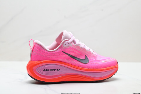 Nike VOMERO PLUS Running Shoes