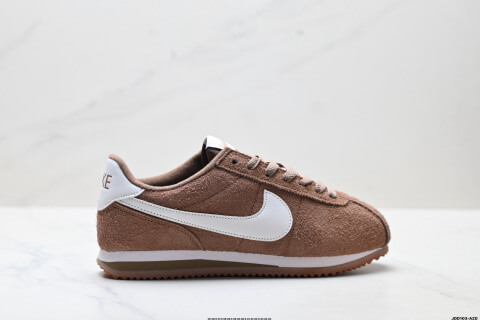 Nike Classic Cortez Running Shoes
