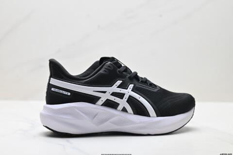Asics NOVABLAST 5 LE Lightweight Running Shoes